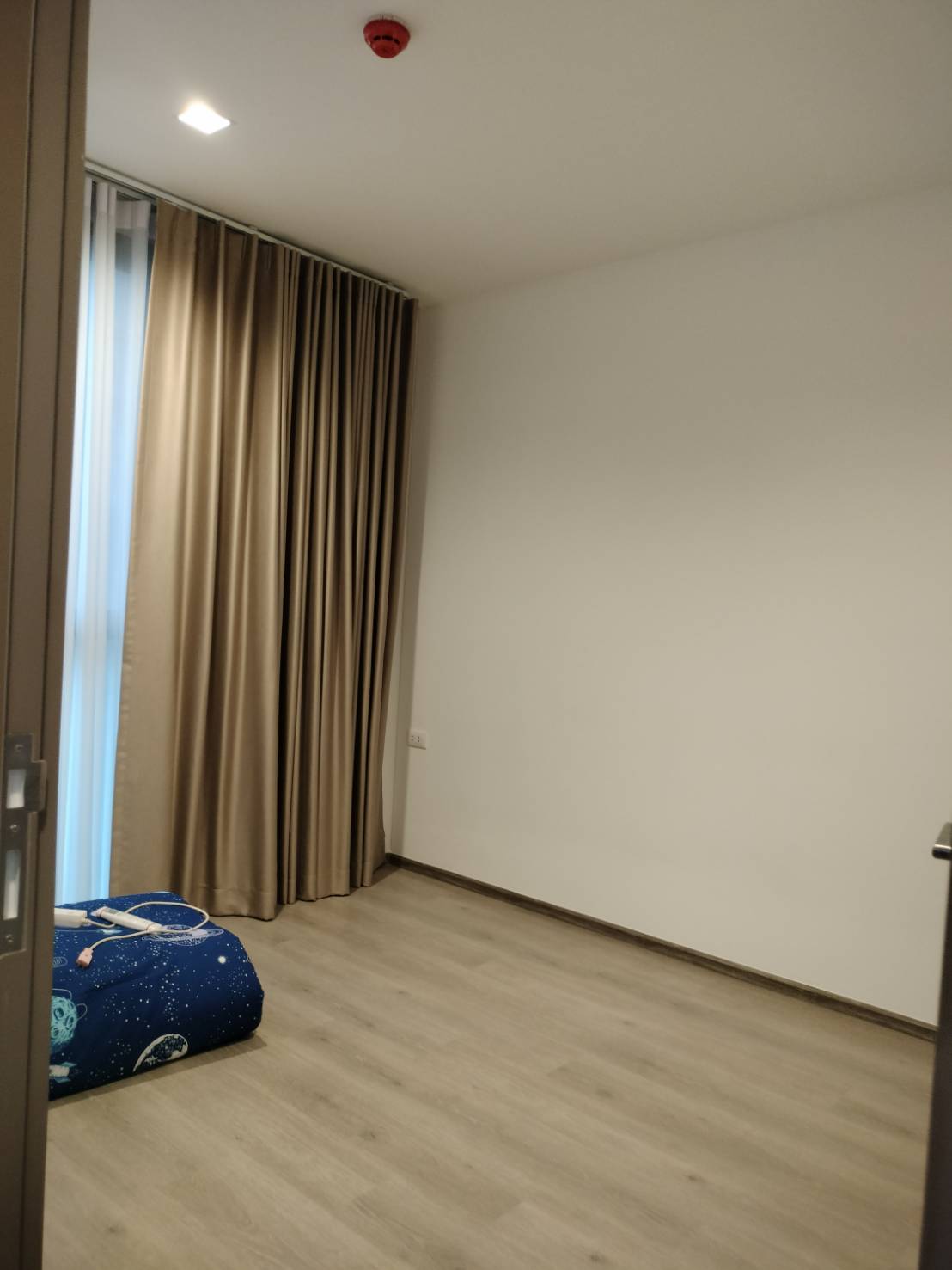 ขาย (For Sale) คอนโด : เดอะ ไลน์ พหลโยธิน อาคาร B (The Line Phahonyothin Park B) ประเภท : 2 ห้องนอน 2 ห้องน้ำ พื้นที่ : 65 ตรม.