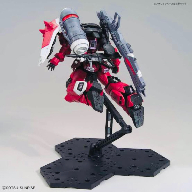 MG BANDAI ZGMF-1000/A1 Gunner Zaku Warrior (Lunamaria Hawke Custom)