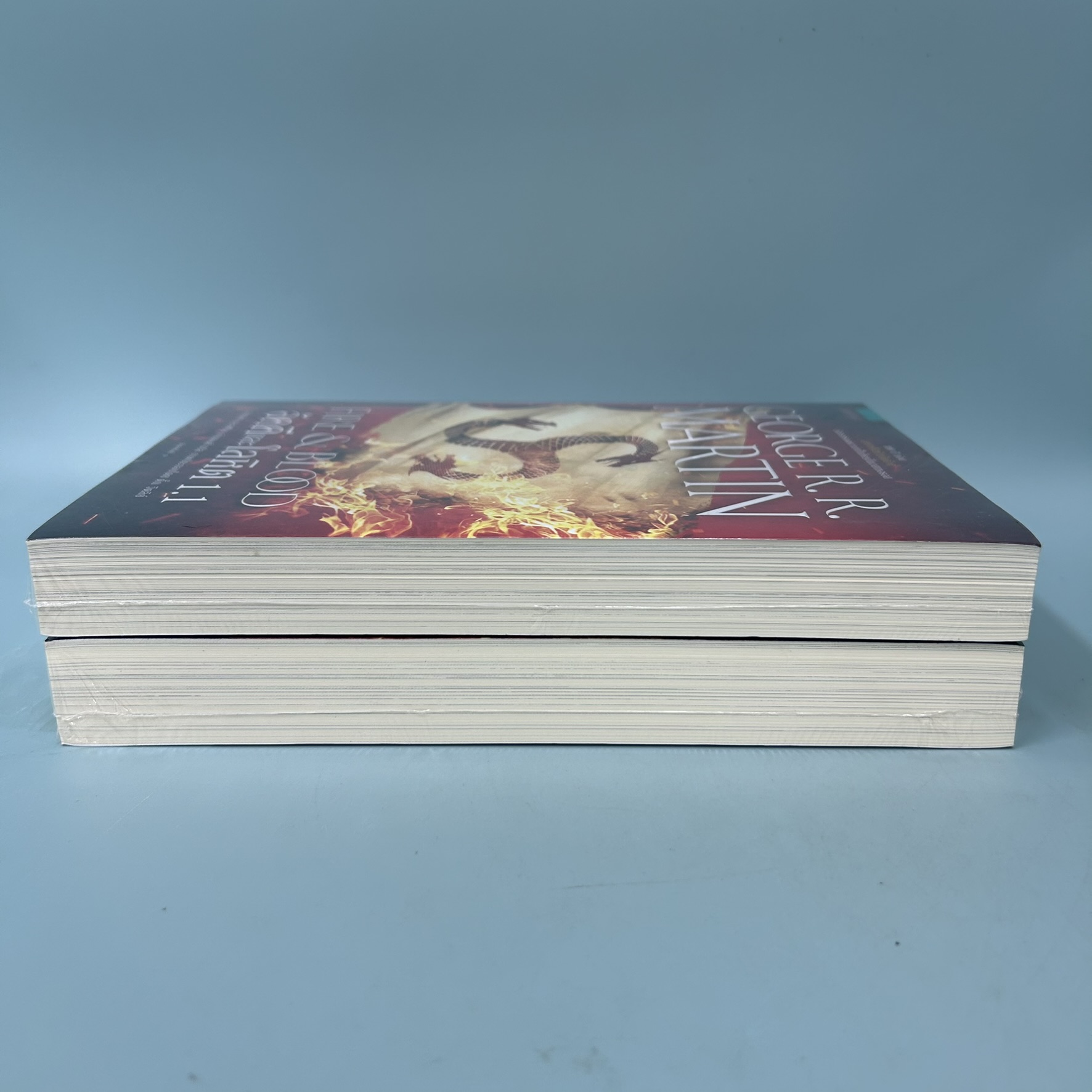 อัคคีและโลหิต FIRE & BLOOD เล่มที่ 1.1 และ 1.2 / มือหนึ่ง / จอร์จ อาร์. อาร์. มาร์ติน / แพรว / นิยายแปล