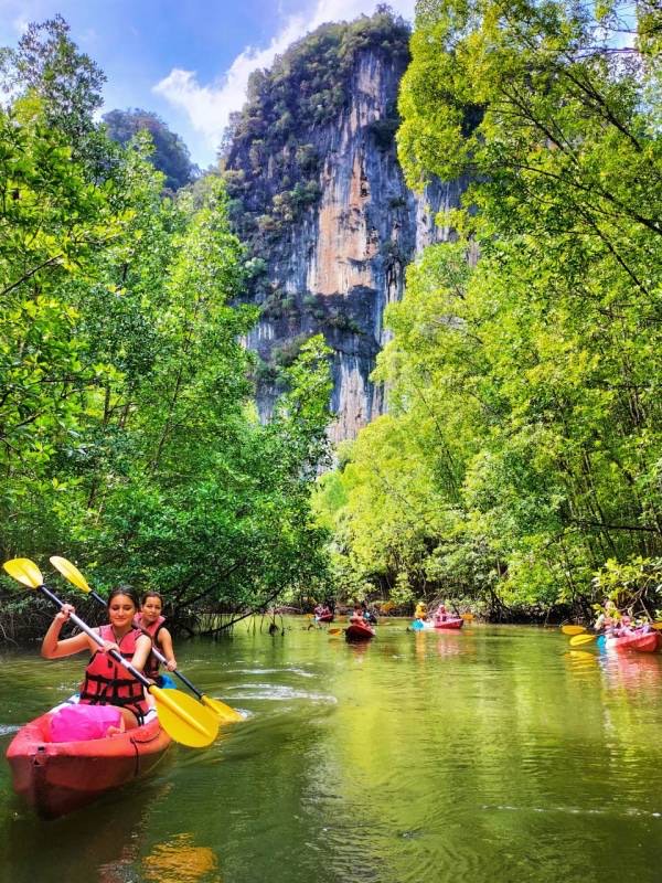 Ao Thalane Kayaking Half Day