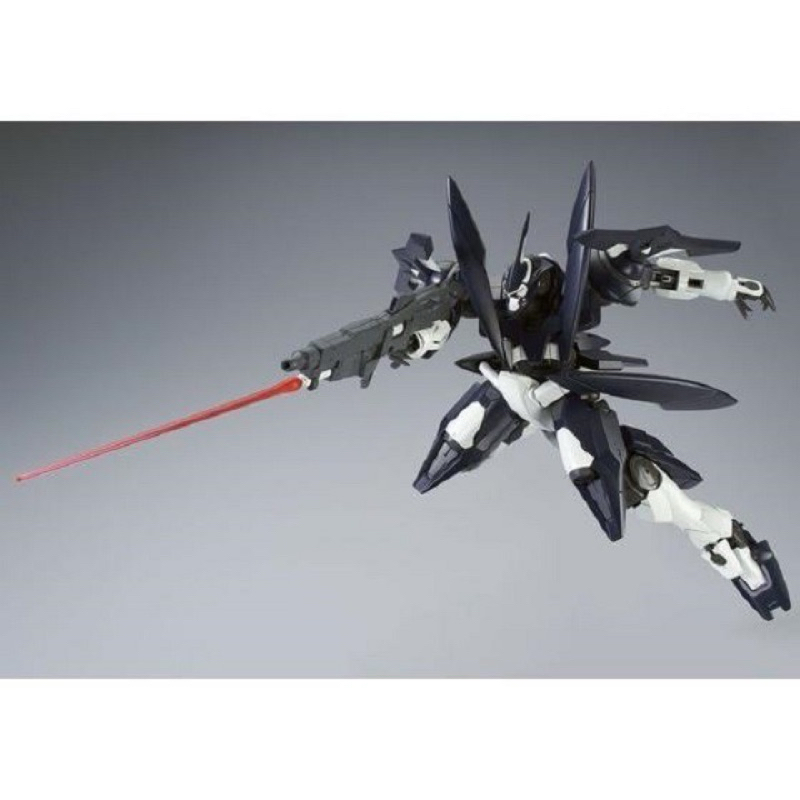 MG PREMIUM BANDAI GNX-604T Advanced GN-X (Gundam OO Serie)