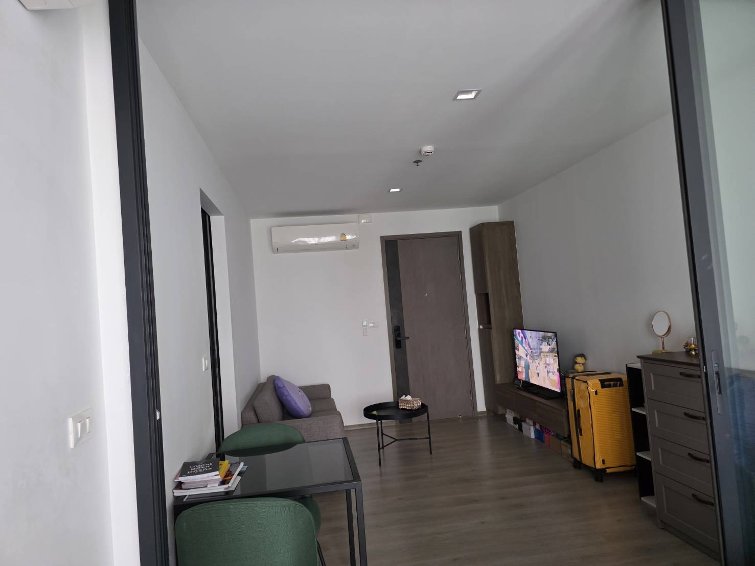 ขาย (For Sale) คอนโด : เดอะ ไลน์ พหลโยธิน อาคาร B (The Line Phahonyothin Park B) ประเภท : 1 ห้องนอน 1 ห้องน้ำ พื้นที่ : 41 ตรม.