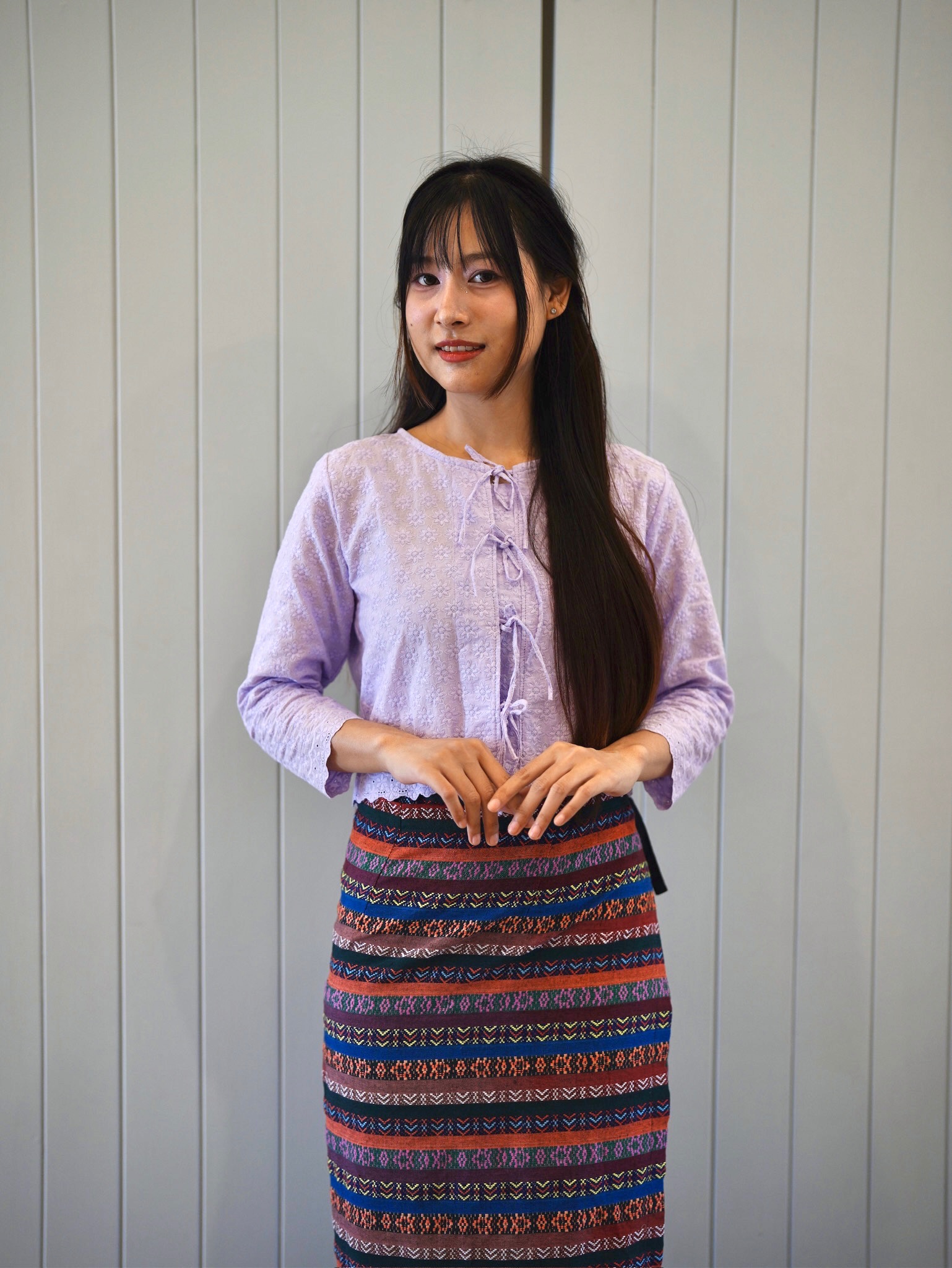 เสื้อบัวเกี๋ยง สีใหม่ หลายสี ลายพิกุล เสื้อแขนยาวผู้เชือกหน้า