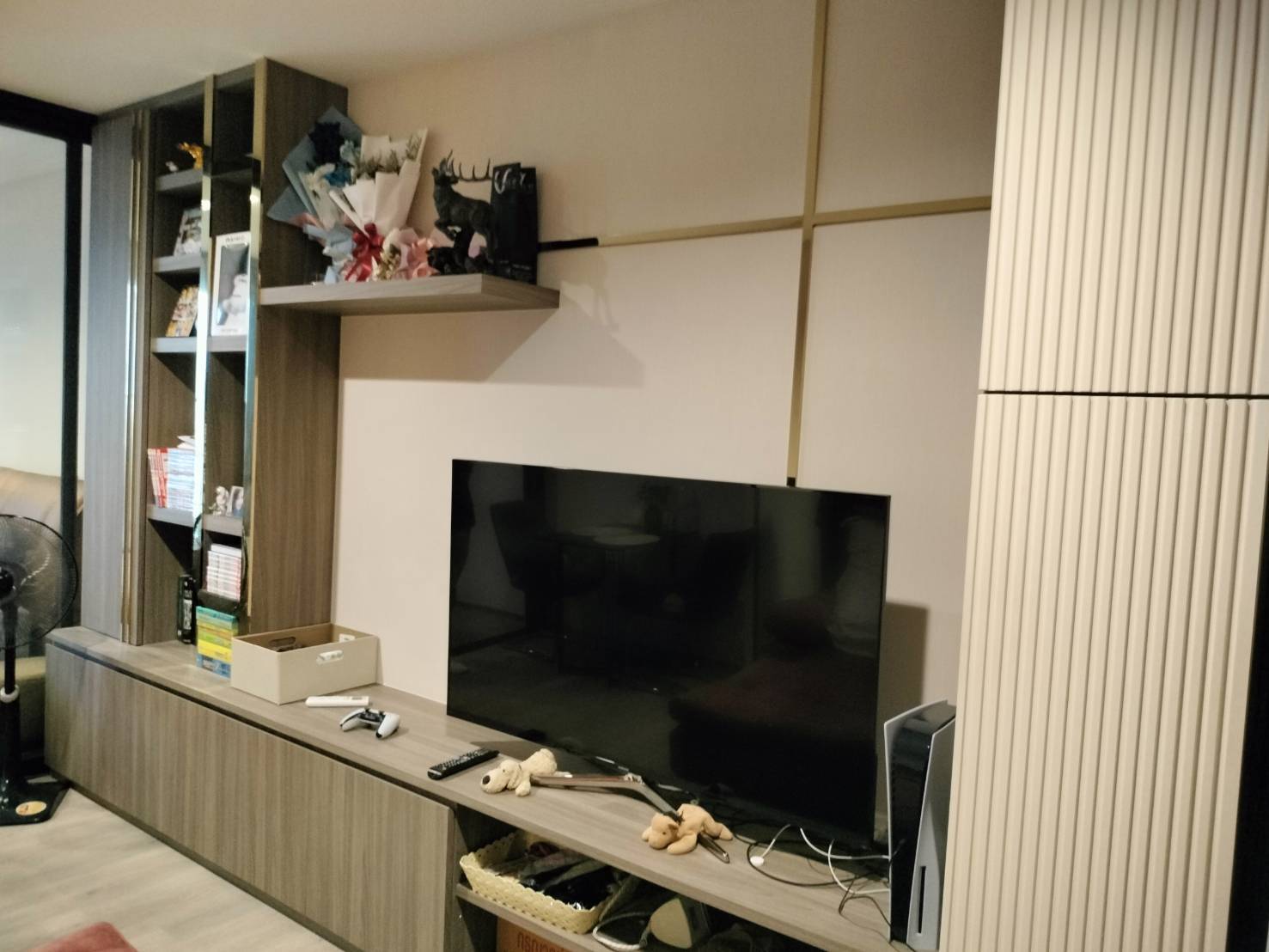 ขาย (For Sale) คอนโด : เดอะ ไลน์ พหลโยธิน อาคาร B (The Line Phahonyothin Park B) ประเภท : 1 ห้องนอน 1 ห้องน้ำ พื้นที่ : 40 ตรม.