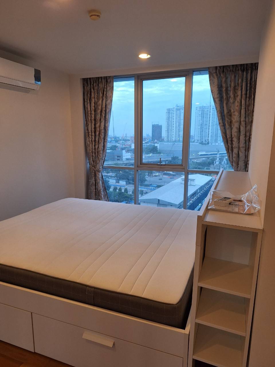 ขาย (For Sale) คอนโด : เดอะ ไลน์ พหลโยธิน อาคาร A (Abstracts) ประเภท : 1 ห้องนอน 1 ห้องน้ำ พื้นที่ : 44.85ตรม.