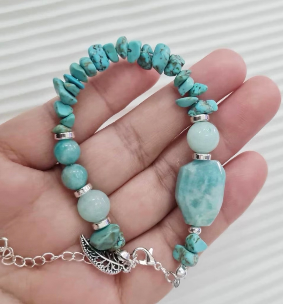 (015) สร้อยข้อมือหินอมาโซไนต์ อมาโซไนต์มินท์ เทอร์ควอยซ์ (การงาน การเงิน ความรัก) กำไลหินแท้ หินมงคล ขนาดข้อมือระบุทางแชทได้เลยค่ะ