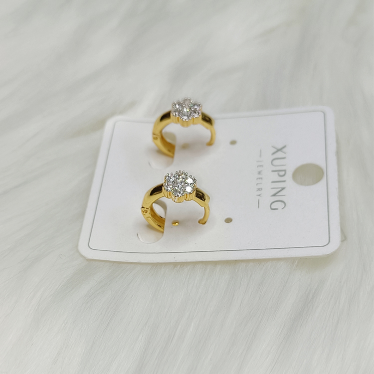 ต่างหูห่วงสีทอง ดอกไม้ฝังเพชร - aimhairpin จำหน่ายกิ๊บติดผมเกาหลีแท้ และเครื่องประดับ ยางรัดผม คาดผมแฟชั่น สร้อยคอ ต่างหู