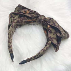 คาดผมไม่หัก สีเขียวลายเสือ ทรงโบว์ดัดได้ - aimhairpin จำหน่ายกิ๊บติดผมเกาหลีแท้ และเครื่องประดับ ยางรัดผม คาดผมแฟชั่น สร้อยคอ ต่างหู