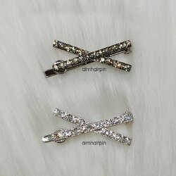 กิ๊บแม่เหล็ก ทรงกากบาท งานเกาหลีแท้ - aimhairpin จำหน่ายกิ๊บติดผมเกาหลีแท้ และเครื่องประดับ ยางรัดผม คาดผมแฟชั่น สร้อยคอ ต่างหู