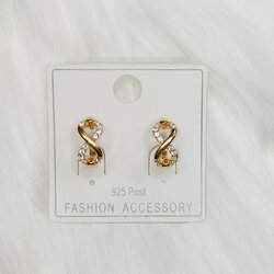 ต่างหูห่วงเล็กสีทอง ฝังเพชร - aimhairpin จำหน่ายกิ๊บติดผมเกาหลีแท้ และเครื่องประดับ ยางรัดผม คาดผมแฟชั่น สร้อยคอ ต่างหู