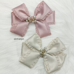กิ๊บสปริงทรงโบว์ สไตล์สาวหวาน - aimhairpin จำหน่ายกิ๊บติดผมเกาหลีแท้ และเครื่องประดับ ยางรัดผม คาดผมแฟชั่น สร้อยคอ ต่างหู