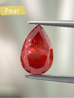 เพชรสีแดงแพร์คัททรงหยดน้ำ Pear cut