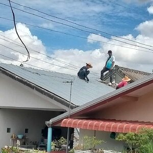 ซ่อมหลังคาขอนแก่น เปลี่ยนหลังคา กันรั่ว ฟรีตรวจหน้างาน โดยทีมช่างมืออาชีพ ติดต่อโทร 084-9892296