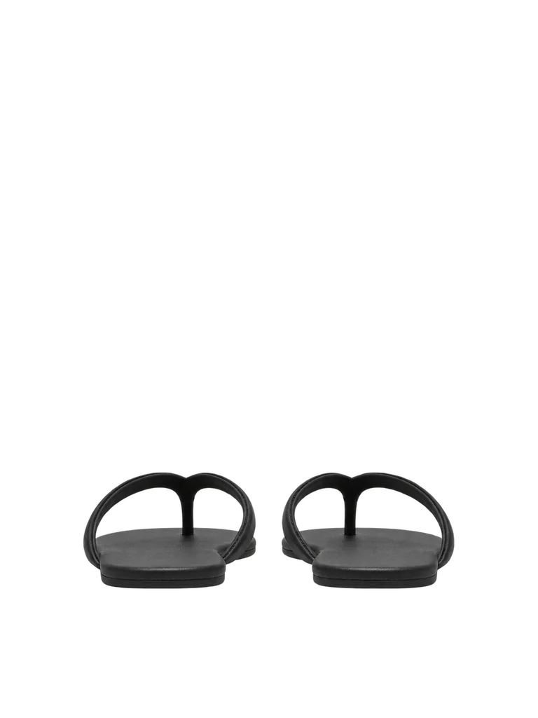MINIMAL LEATHER THONG SANDALS — BLACK / BLACK OUTSOLE