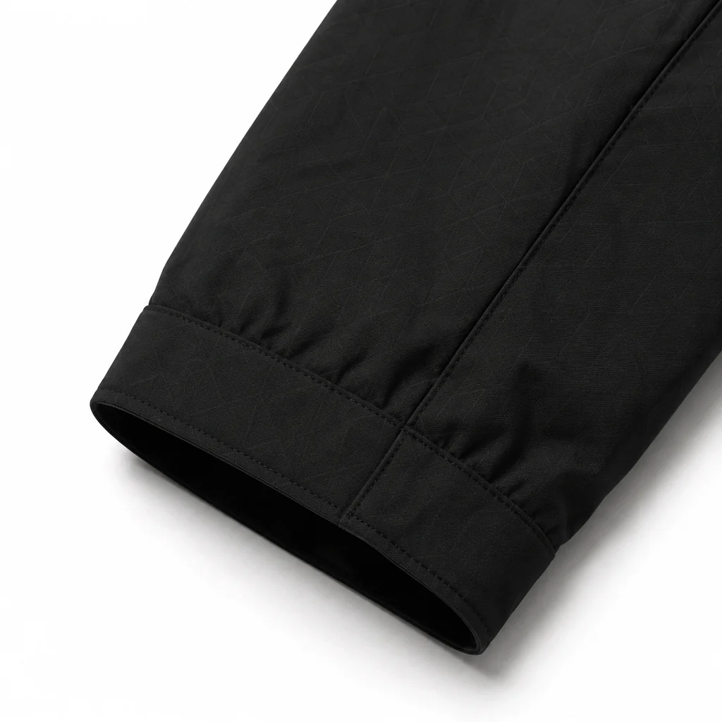 ReLoop™ Dry Fiber Windbreaker – Black