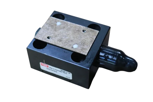 CARTRIDGE COVER VALVE