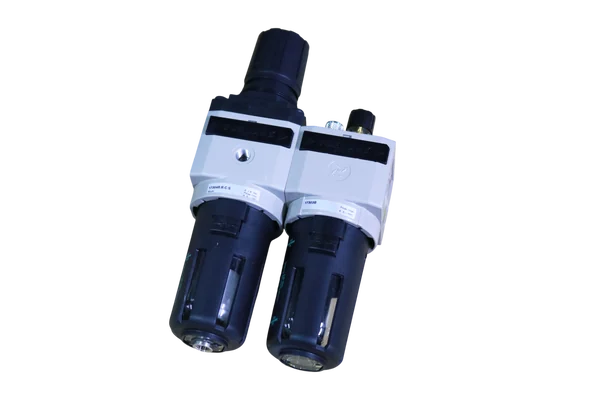 FR+L1/2 20 08 WITH AUTO DRAIN DEVICE