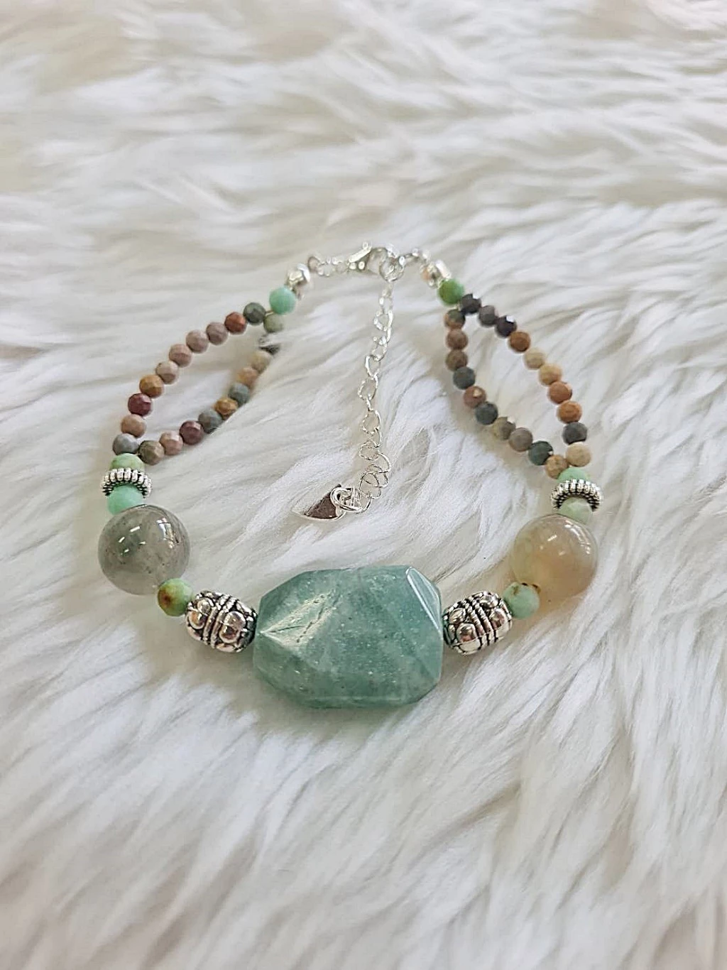 (014) สร้อยข้อมือหินอมาโซไนต์ อลาซานอาเกต โป่งข่ามเอิร์ธโทน (เมตตามหานิยม ค้าขายร่ำรวย โชคลาภการเงิน) ขนาดข้อมือแจ้งระบุทางแชทได้เลยค่ะ