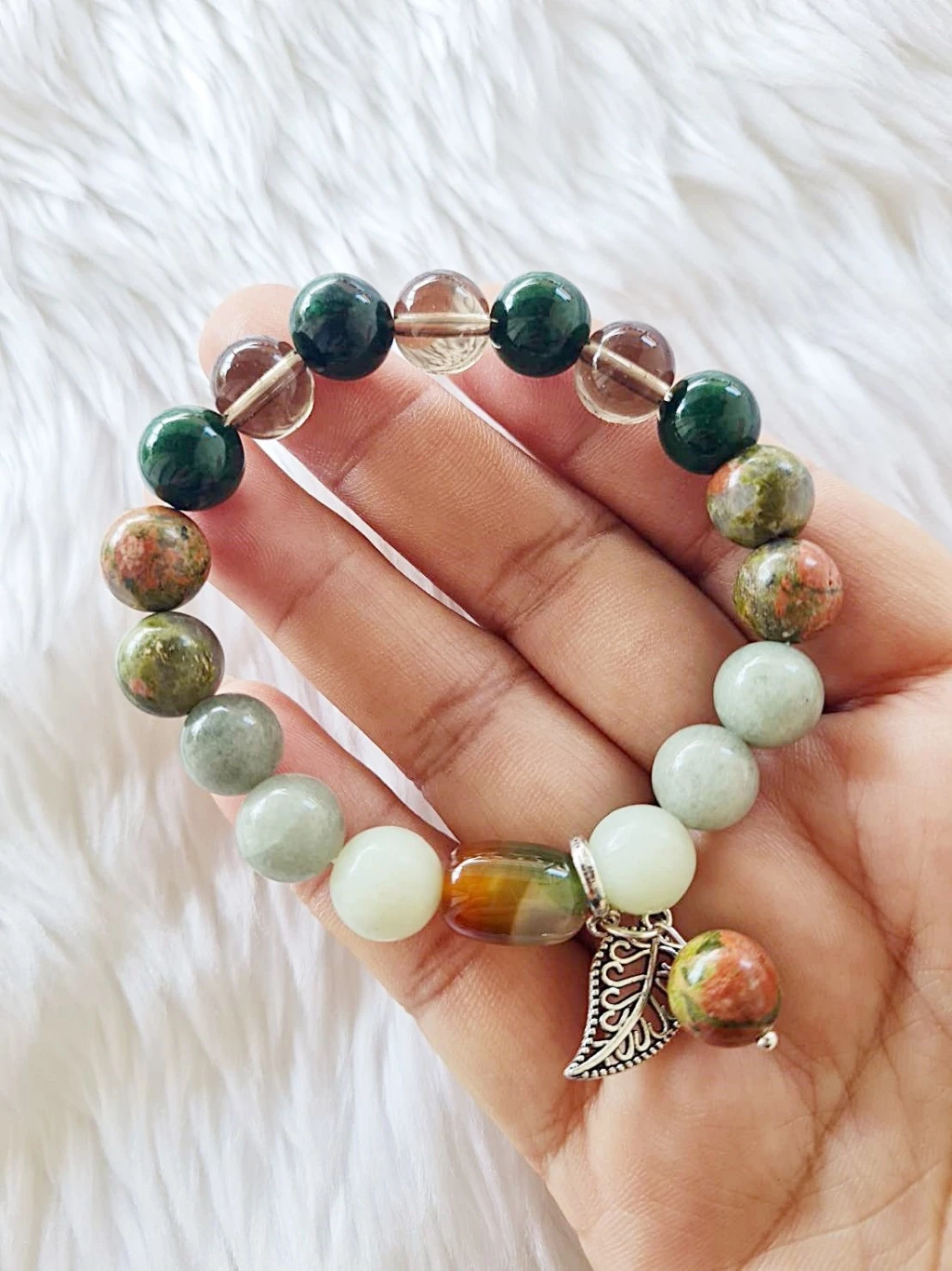 (007) กำไลหินประจำวันเกิด (วันพุธ กลางคืน) กำไลหินแท้ ขนาด 10 มิล เสริมทุกด้าน (ขนาดข้อมือ แจ้งระบุทางแชทได้เลยค่ะ)